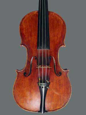 02 immagine della tavola armonica superiore o coperchio del violin